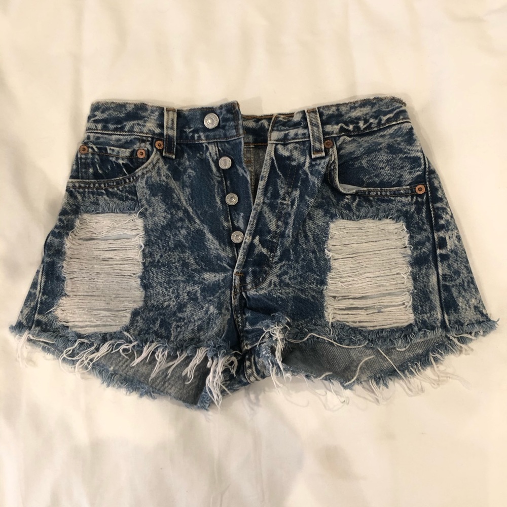 Levi Jean Shorts